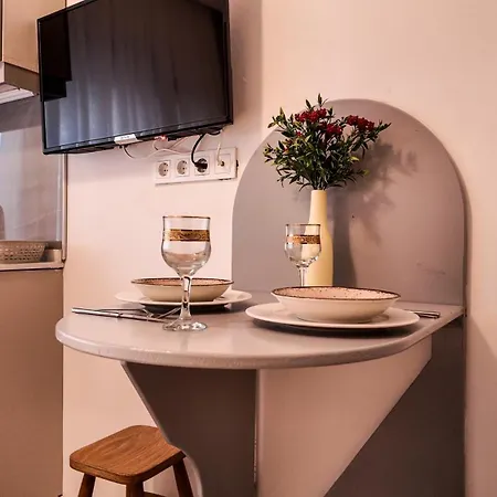 Agion Living Taksim Cihangir Lägenhet *